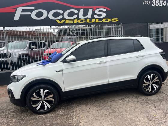 VOLKSWAGEN T-CROSS 1.0 200 TSI TOTAL FLEX COMFORTLINE AUTOMÁTICO